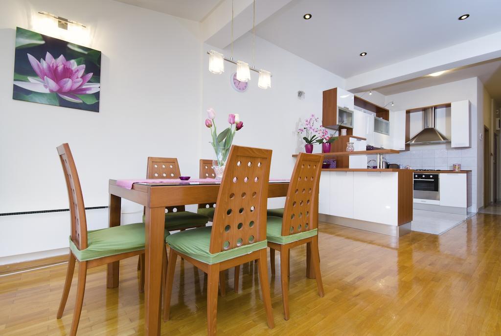 Urban Apartment มาคาร์สกา ห้อง รูปภาพ